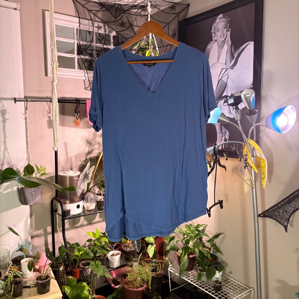 Amaryllis Blue V Neck Tunic Top Size L Modal Soft Drapey Asymmetrical Hem